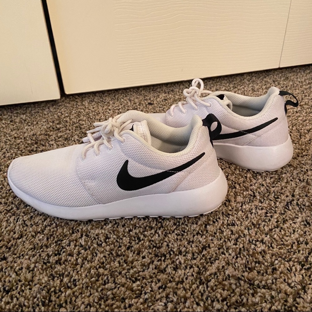 Nike Roshe 1
